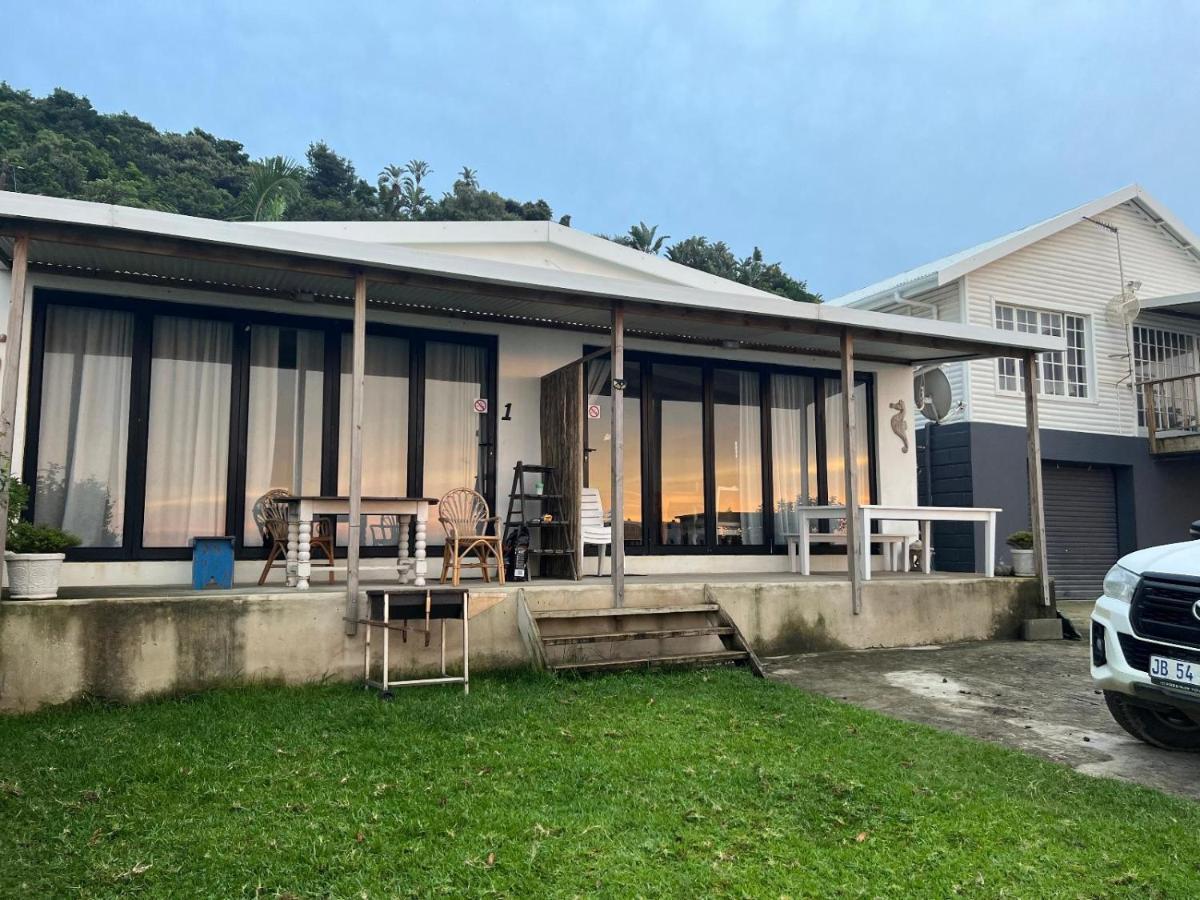 Linga Futhi Beach Cottages Port Saint Johnʼs Екстериор снимка